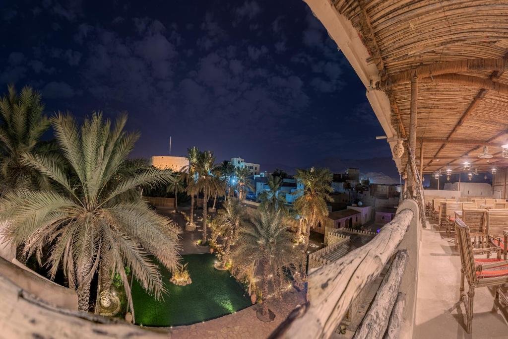 King Suite with Pool View