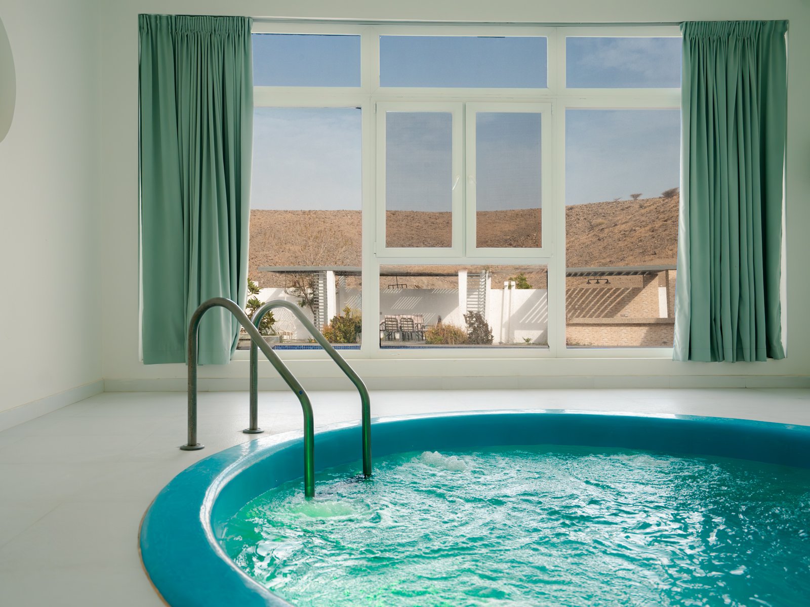 Al- Salam Villa Family pool & Private Garden